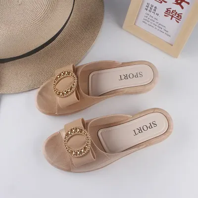 DAILY BEACH FLIP FLOPS SANDALS